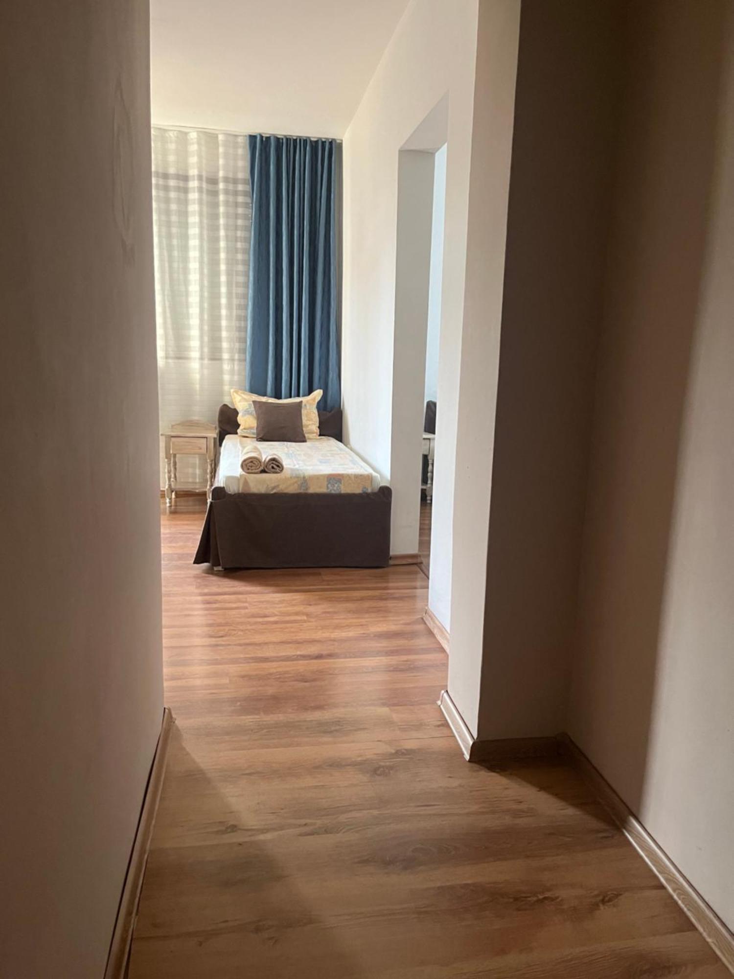 Paunovi Guest House Primorsko Bagian luar foto